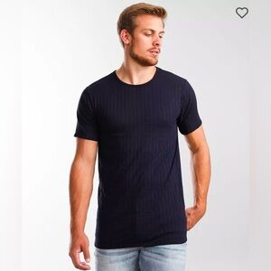 Buckle Rustic Dime Wide Ribbed Long Body Shirt in Navy Size Large